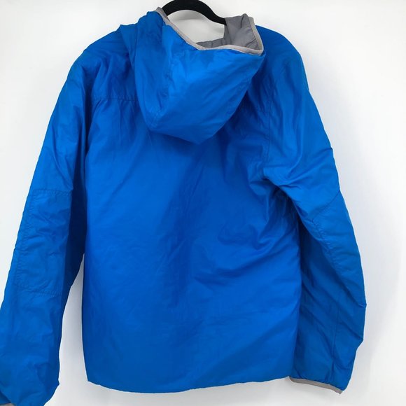 Nike Blue Jordan Reversible Jacket | Ideal for Any Occasion - Picture 4 of 10